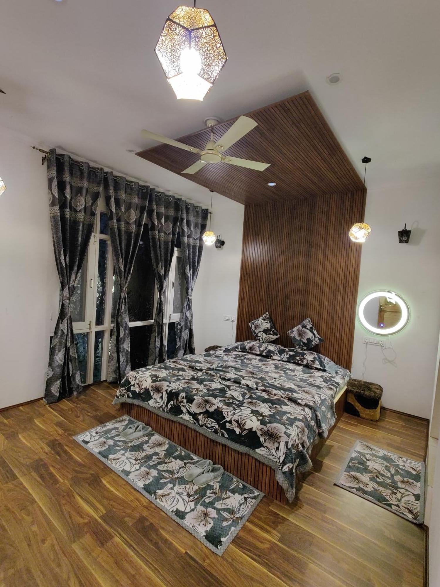 Serenity Inn Home Stay Srinagar  Exterior photo