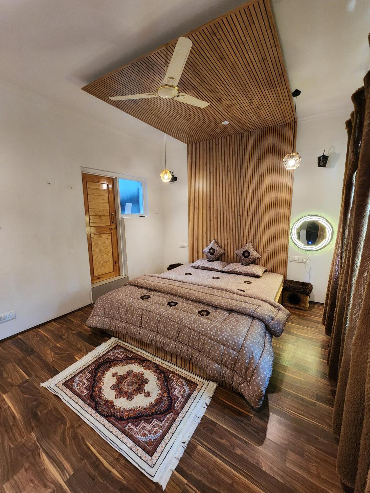 Serenity Inn Home Stay Srinagar  Exterior photo